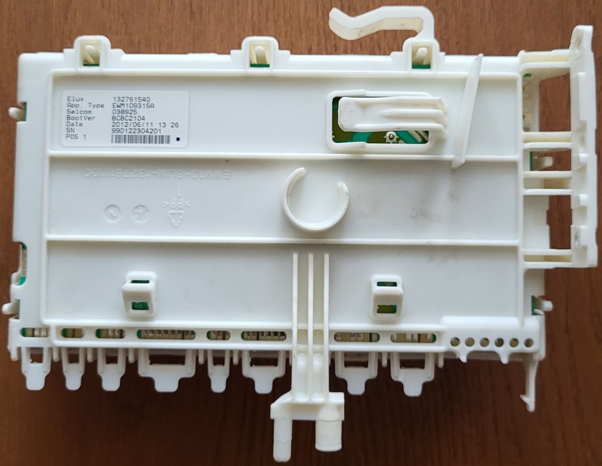 Sterownik EWM10931SA do pralki Electrolux.