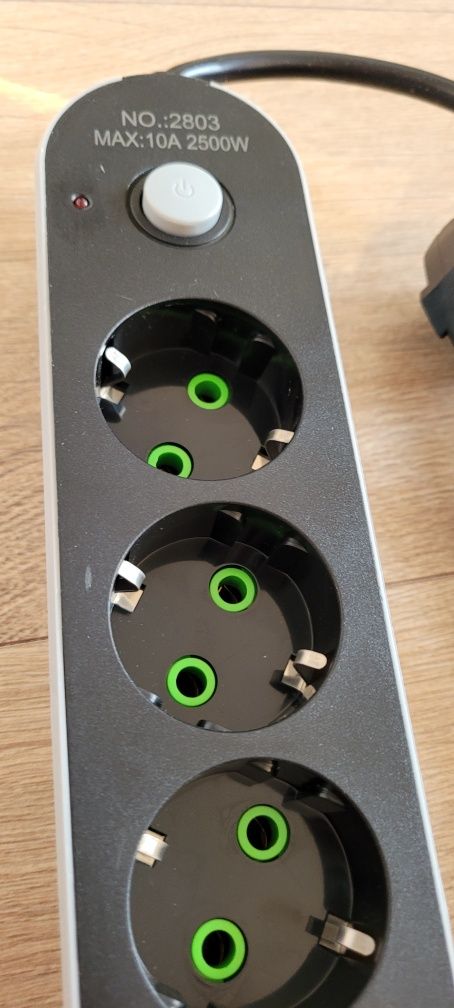 Listwa zasilająca usb 2500w