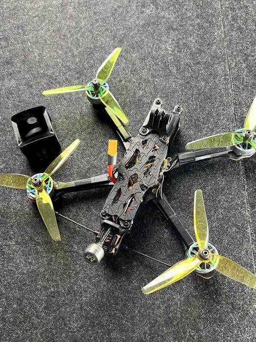 Dron FPV 5" 6S – wodoodporny, Apex, DJI Vista, Crossfire