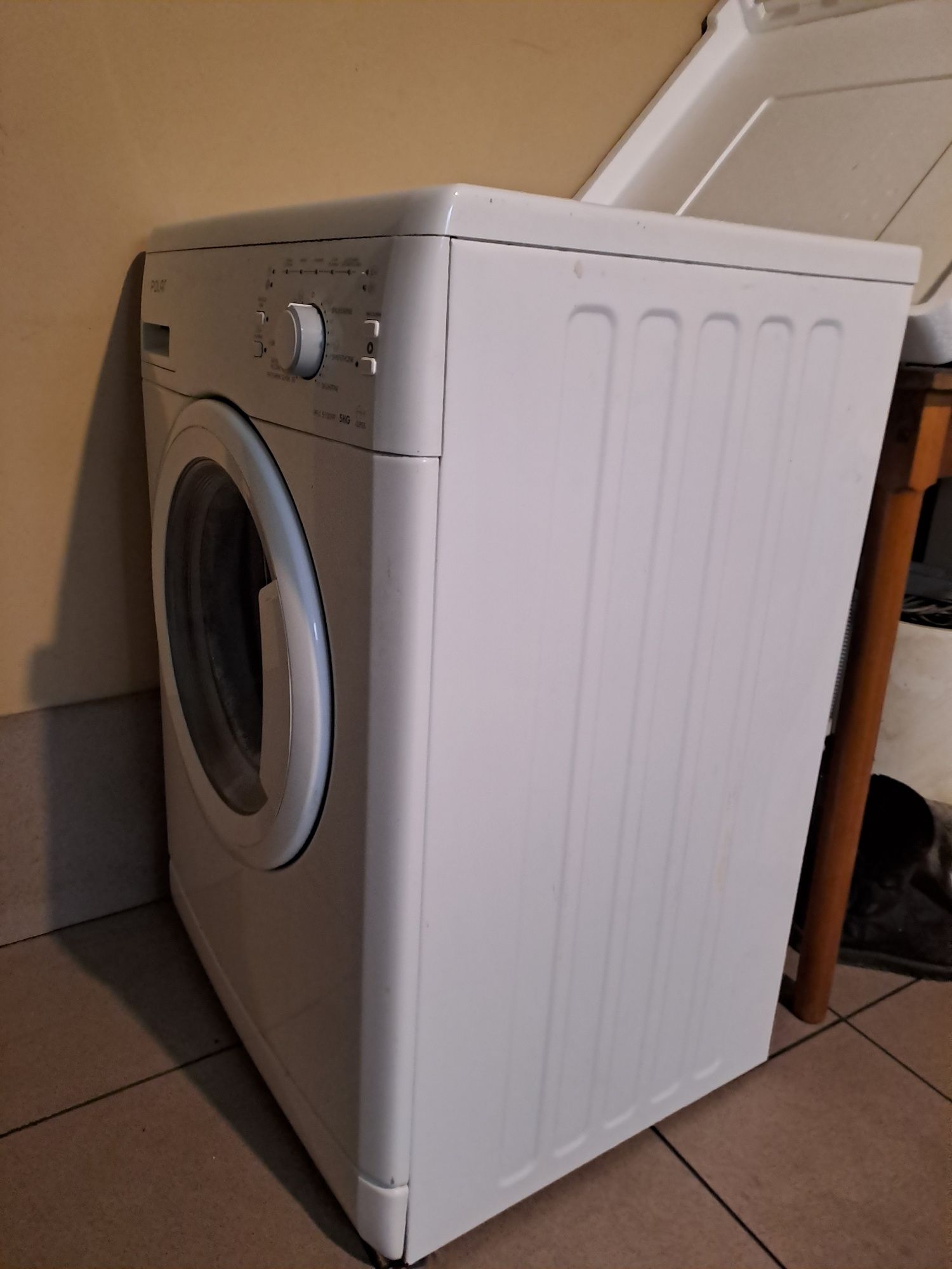 Pralka Polar A+, PFLC51009P, 5kg