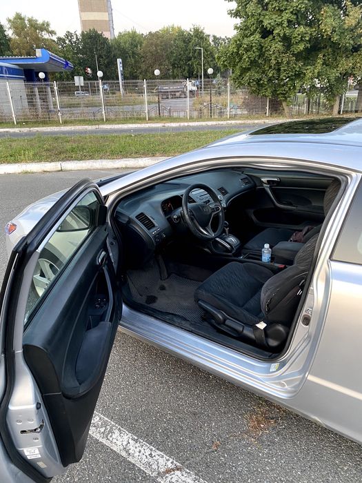 Honda Civic Coupe 4D 2006 року