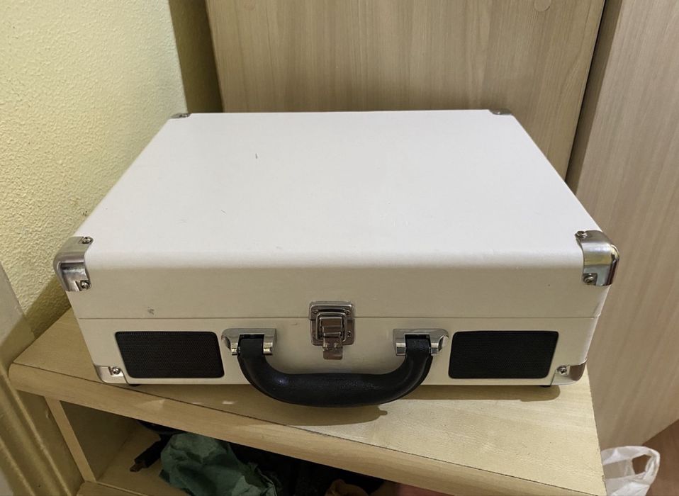 Вініловий програвач GS1000 Groove