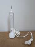 Szczoteczka elektryczna BRAUN Oral-B 3710 + ładowarka 3757