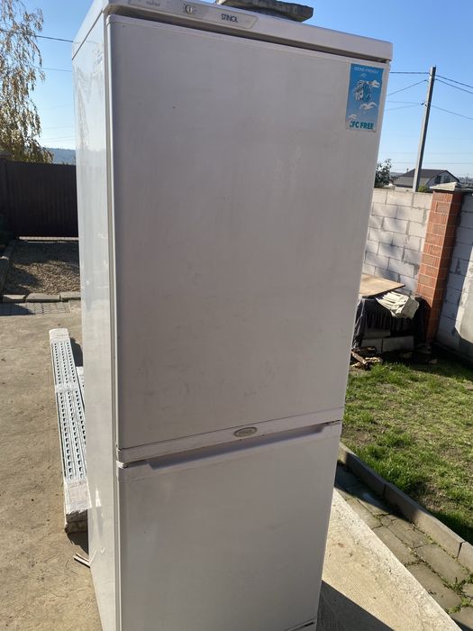 Продам холодильник стинол
