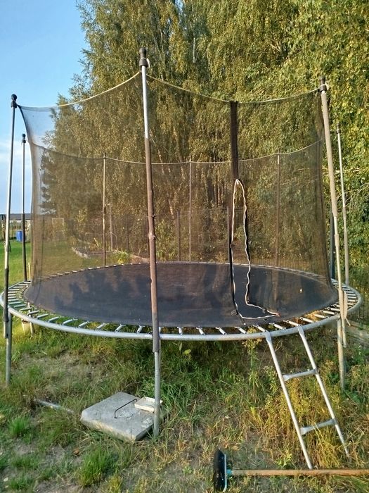 Trampolina dla dzieci i doroslych