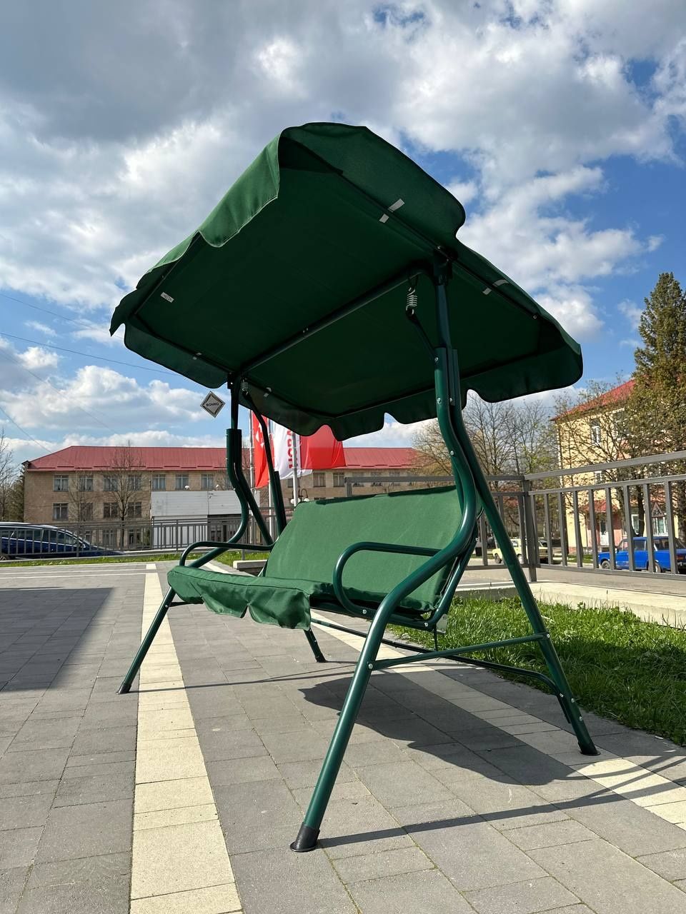 Садова гойдалка.Качеля.Садова качеля.
