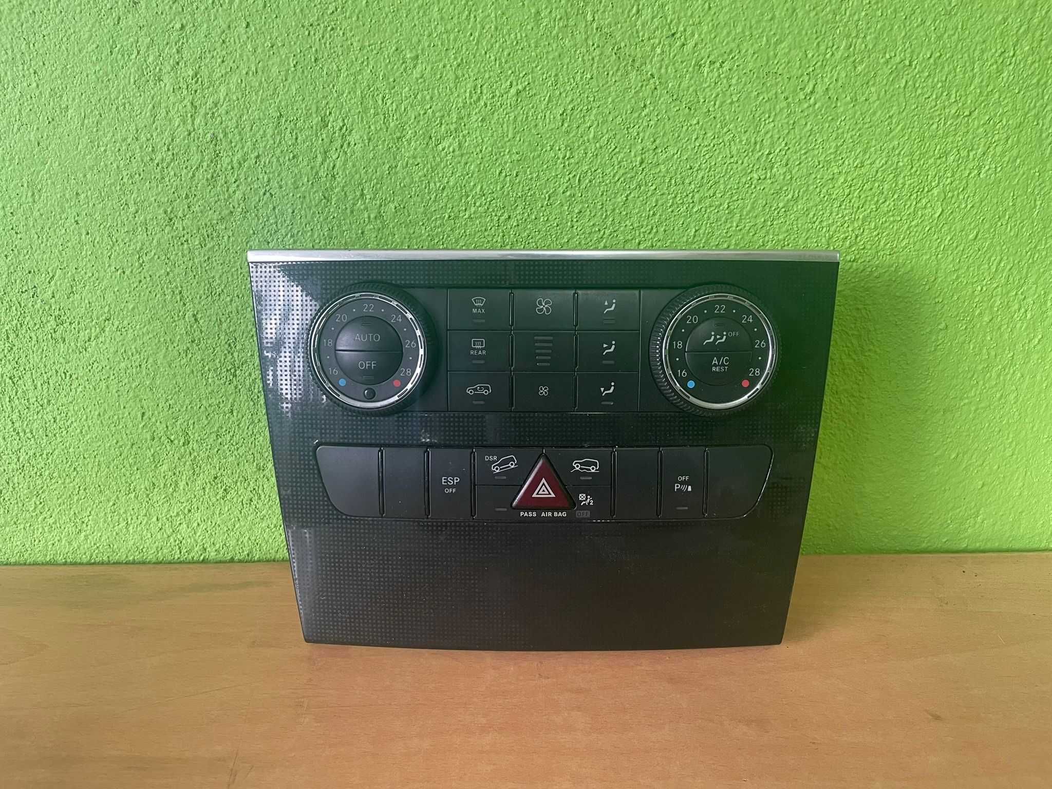 Consola Central Mercedes ML 350 de 2011