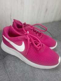 Nike buty damskie 35,5