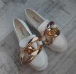 Buty zloty łańcuch