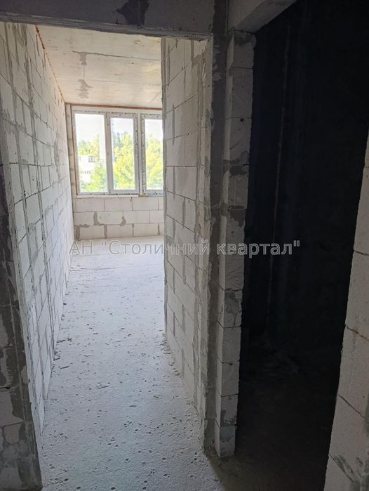 Продаж 1к.великой квартири в Голосіївськом р-н.