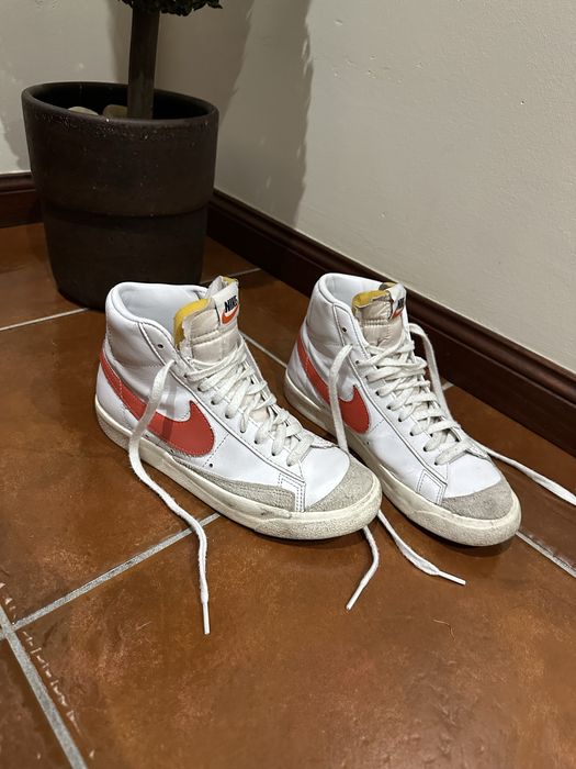 Sapatilhas Nike Blazer vermelho