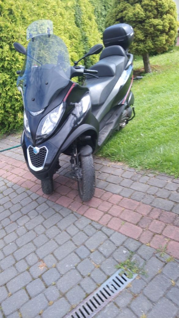 Piaggio MP3**300**2017r L5E