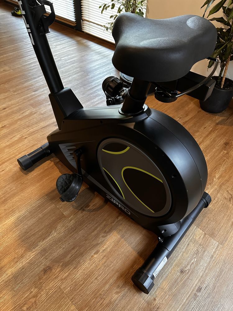 Rower stacjonarny Zipro Flame