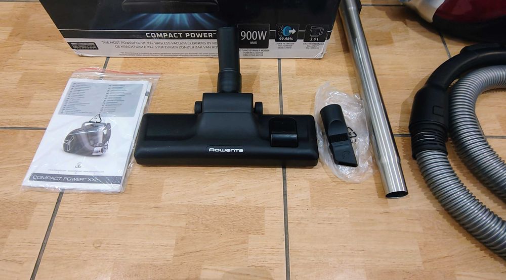 Odkurzacz Bezworkowy Compact Power Rowenta XXL 900W Pudełko
