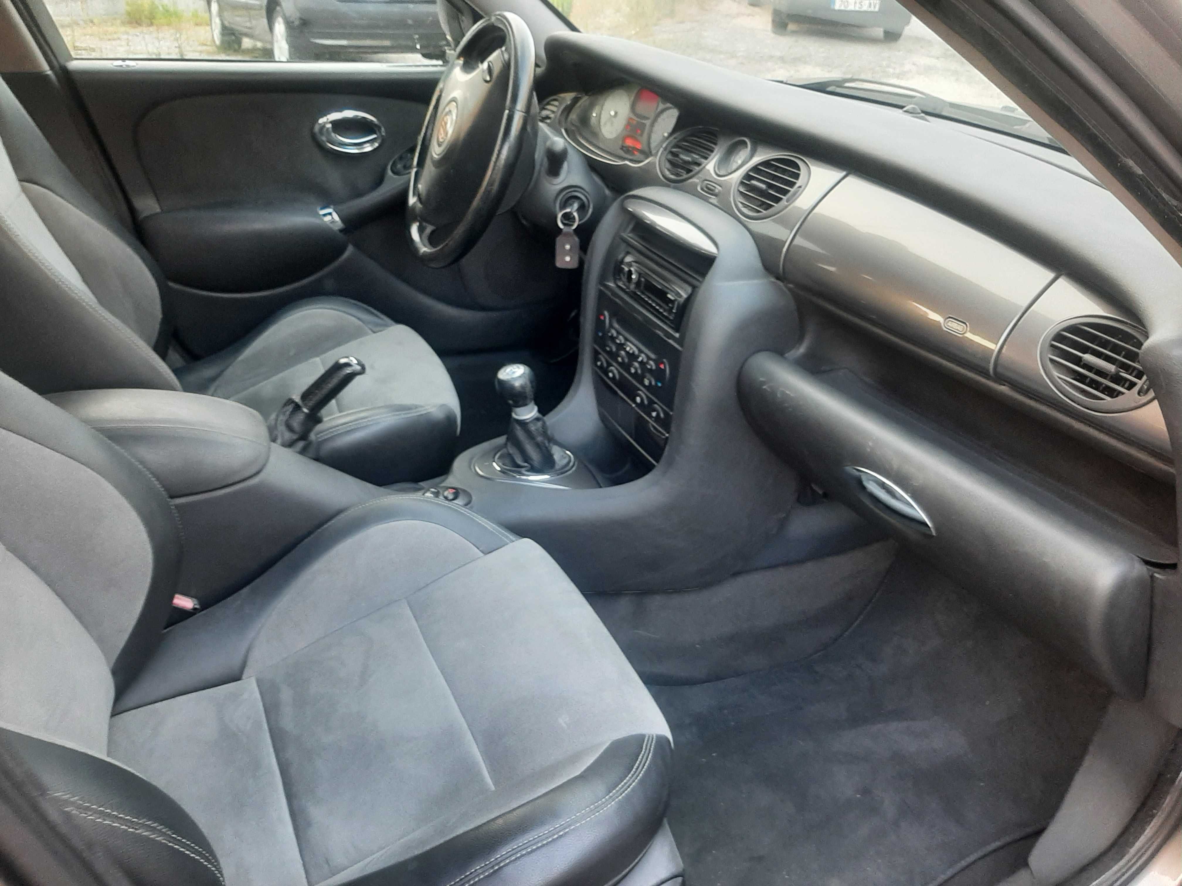 PARA PEÇAS / VENDIDA COMPLETA  /   MG ZT-T  2.000 D 136 CV  /  10/2003