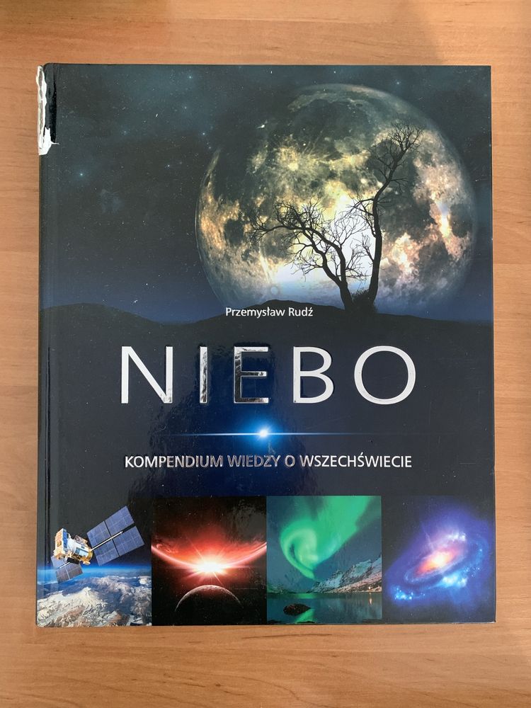 Niebo. Kompendium wiedzy o wszechświecie – Przemysław Rudź