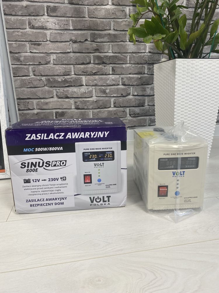 Перетворювач напруги ДБЖ Volt Polska sinus PRO-800E