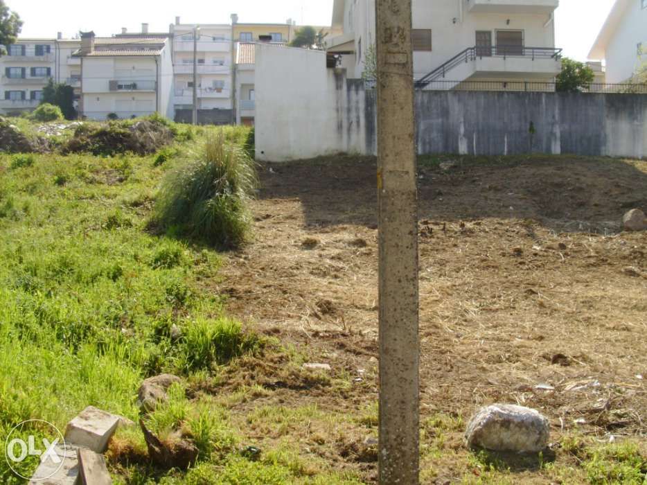 Terreno em Gondomar/Valbom/Quinta do Allen/Estrada de Vila Verde