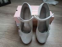 Buty dla dziewczynki do komuni