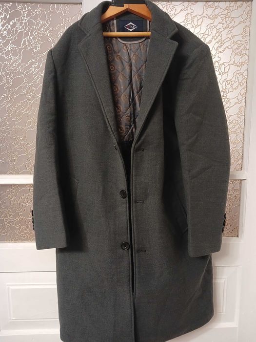 Пальта  та куртки чоловічі зимові шерстяні та кожушані , 54 р.