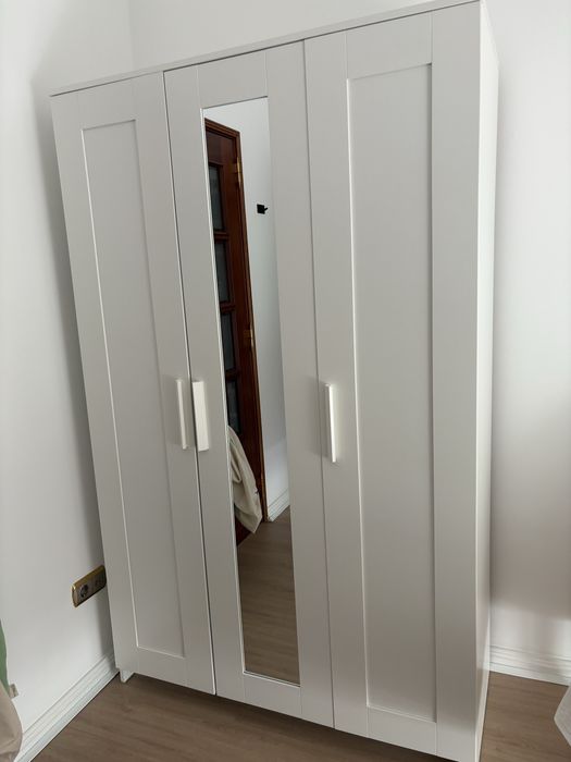 Roupeiro ikea BRIMNES