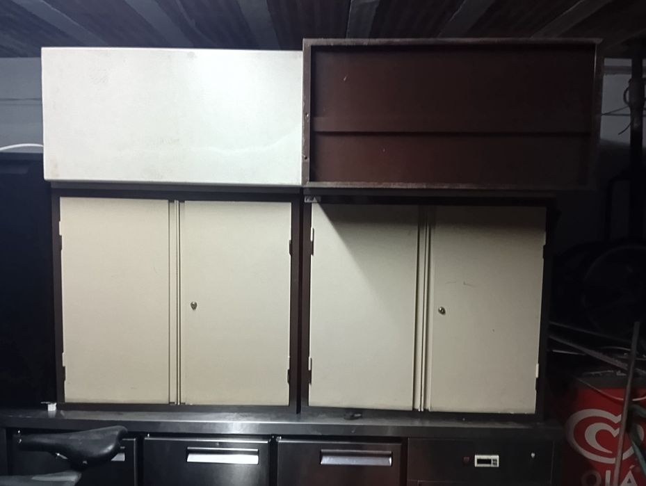 Armários em chapa são 4