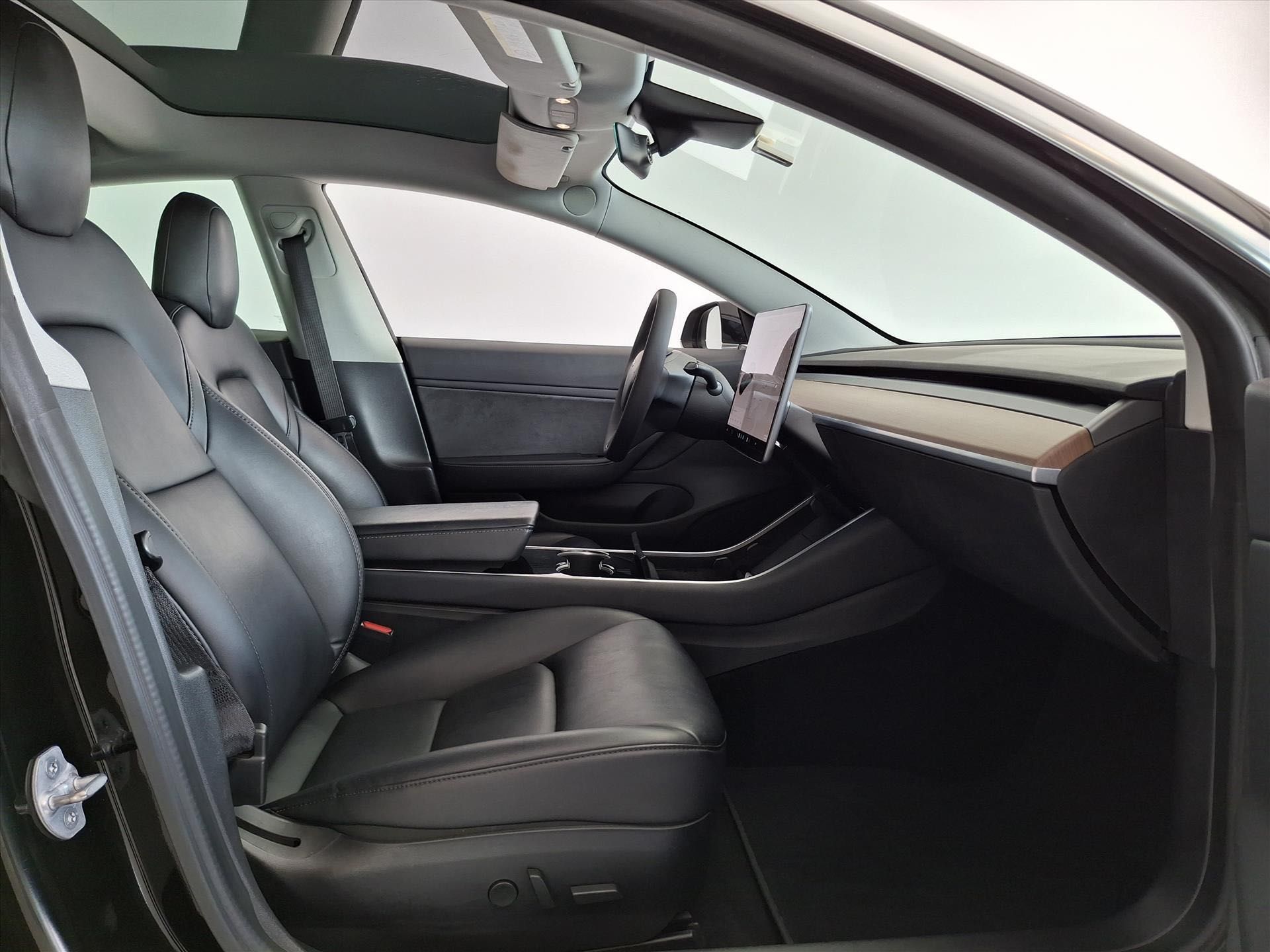 Tesla Model 3 Dual Motor Long Range
