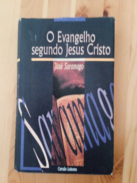 Livro " O Evangelho Segundo Jesus Cristo" de José Saramago