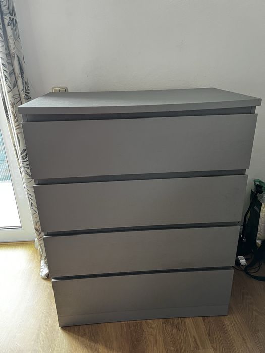 Cómoda Ikea como nova