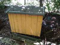 Ule domki dla pszczół
