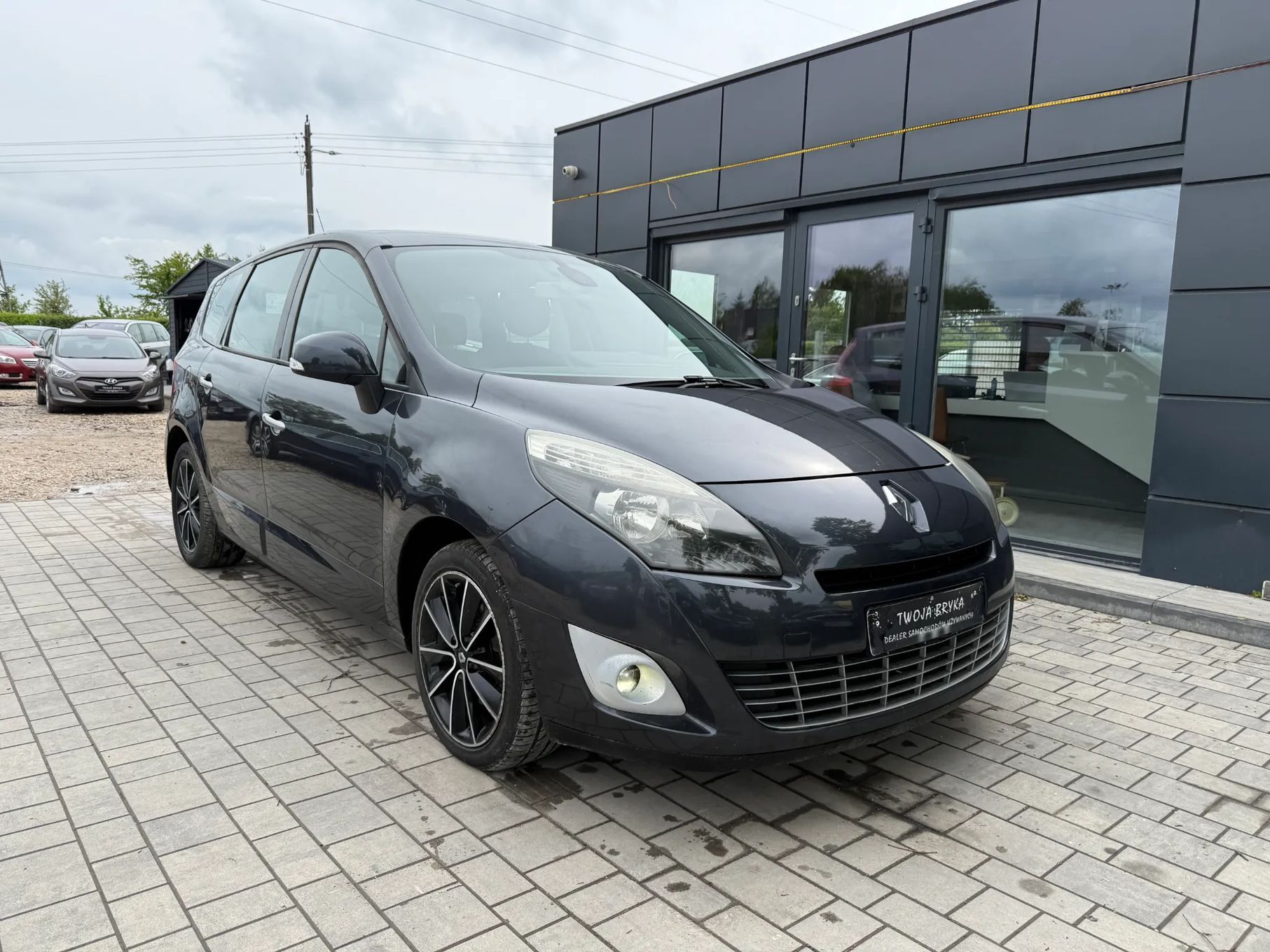 Renault Grand Scenic 2.0 Benzyna Automat Klimatyzacja 7 Foteli Nawigacja Kredyt