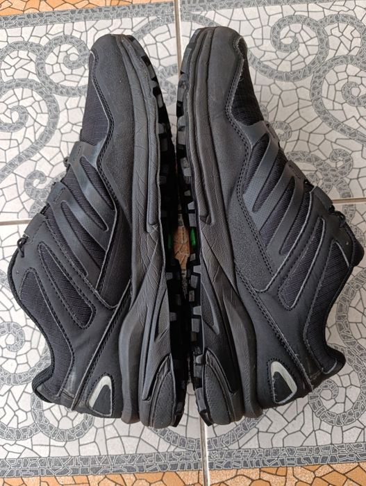 Karrimor 46p. Чоловічі трекінгові кросівки.