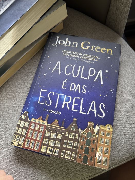 Livro - A culpa é das Estrelas