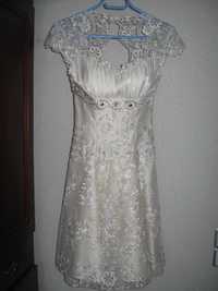свадебное платье короткое 42-44