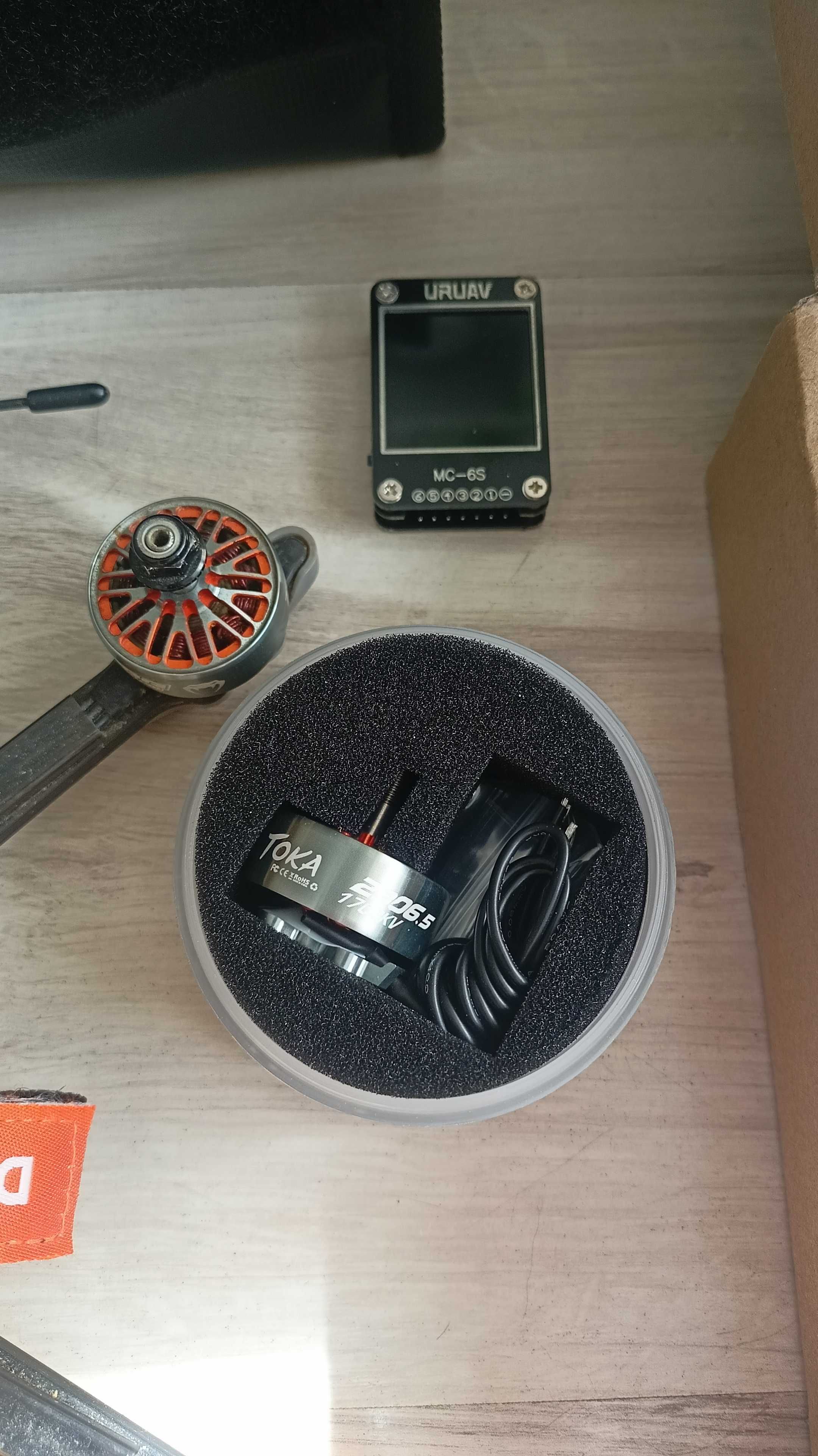 Dron FPV 5" Diatone Roma F5 + DJI Unit + Crossfire RTF + dużo części