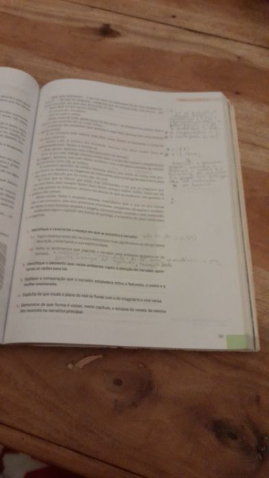 Sentidos português 11.°ano Ana Catarino, Ana Felicíssimo, Isabel Casti