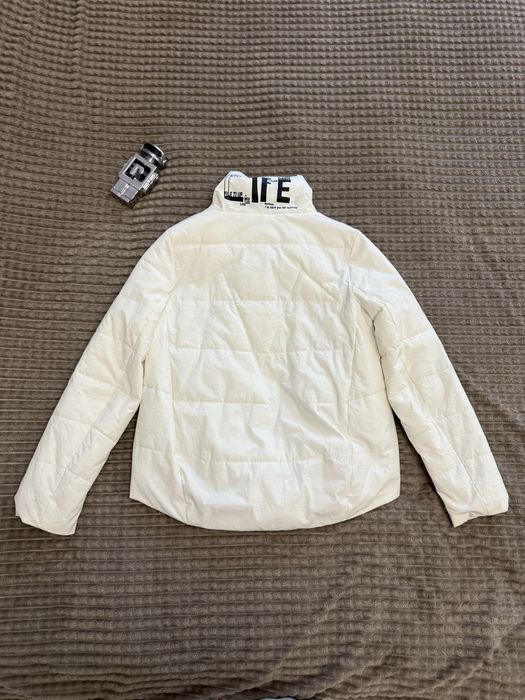 Жіноча біла куртка xs-s молочна осіння куртка