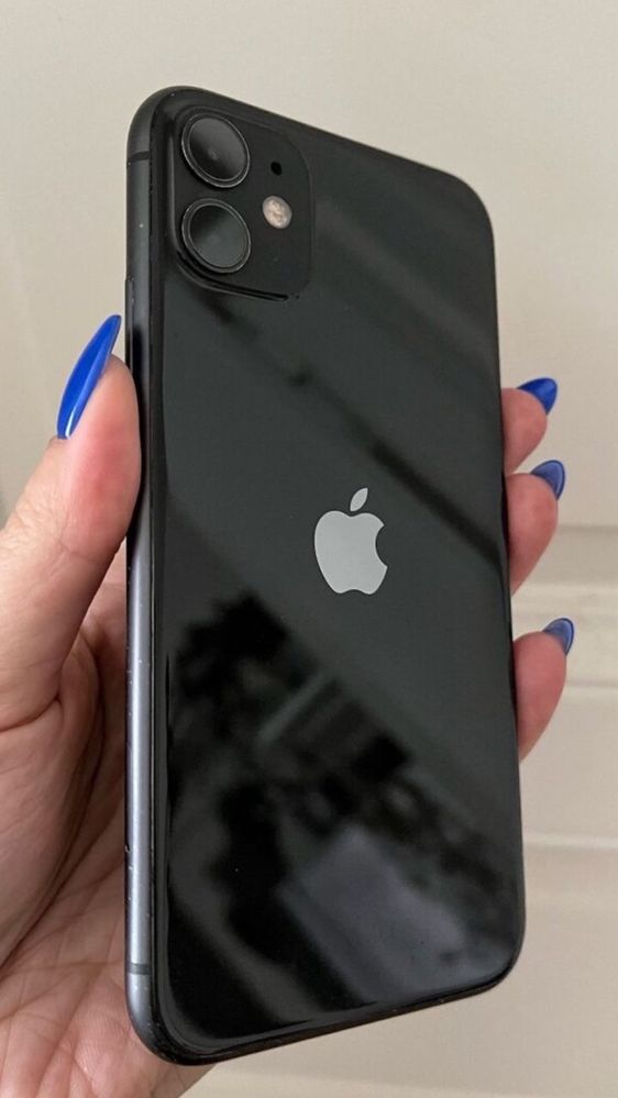 Продам iPhone 11 64gb