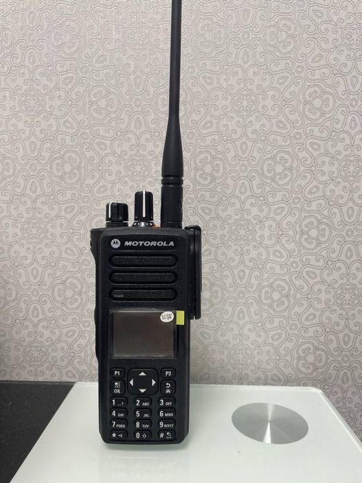 Продам рацию motorola