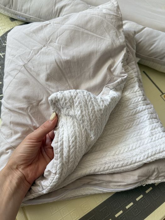 Продам кокон для немовляти+ подарунок