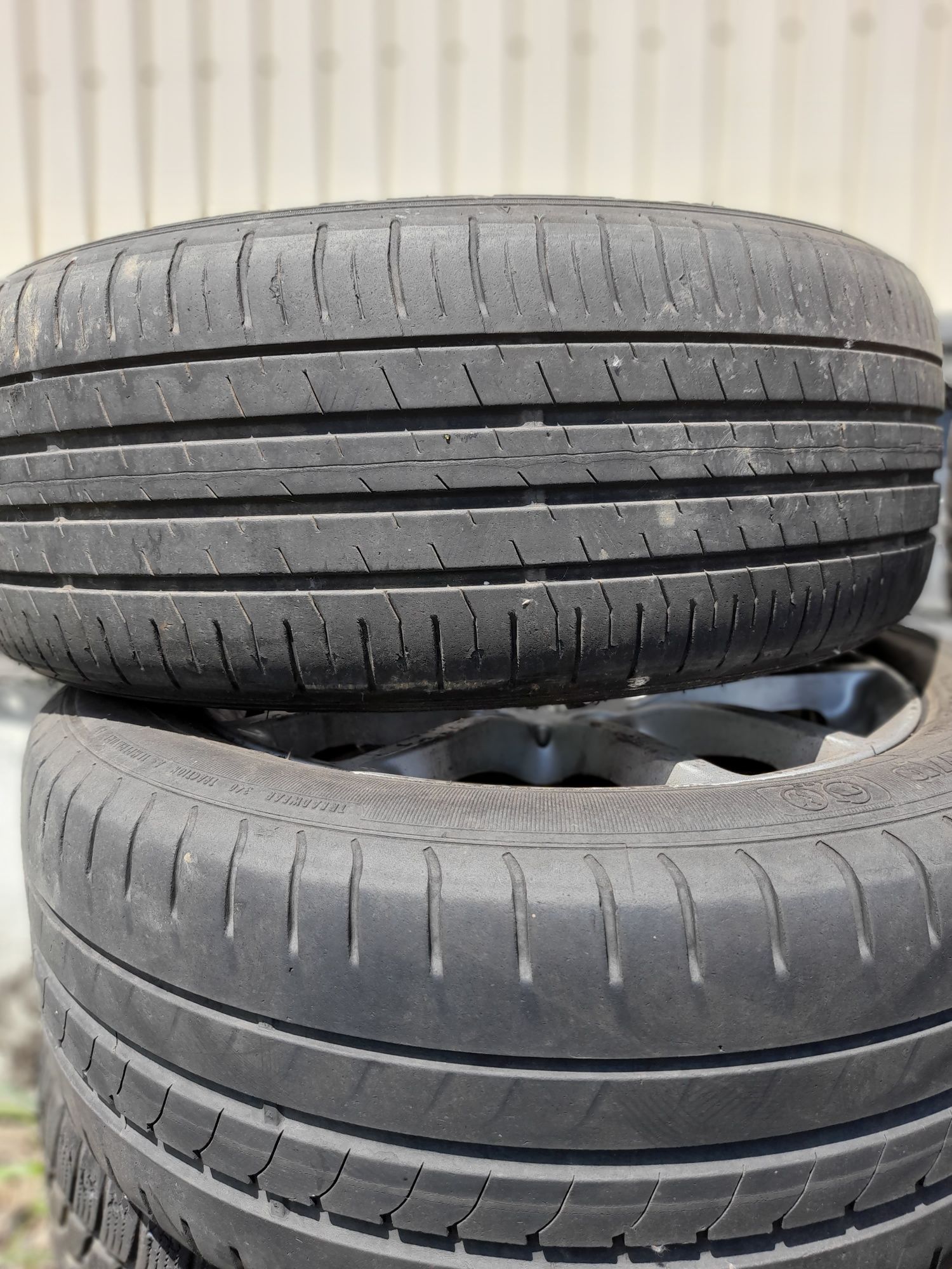 Jantes  205/ 55/16 da BMW com peneus bons em bom estado