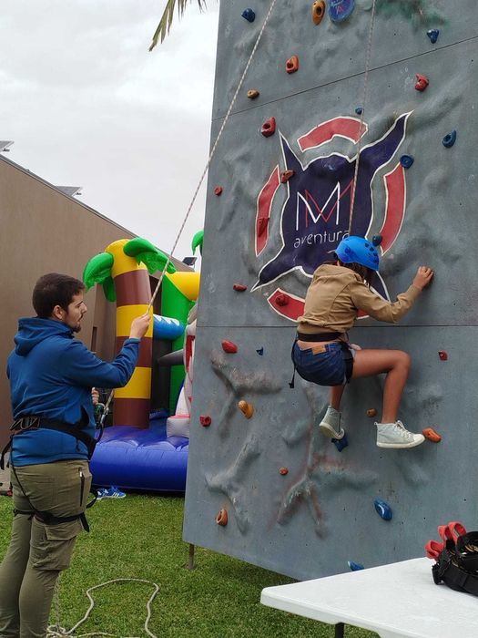 Air bungee, insufláveis, varredora, torre escalada, insuflável gigante