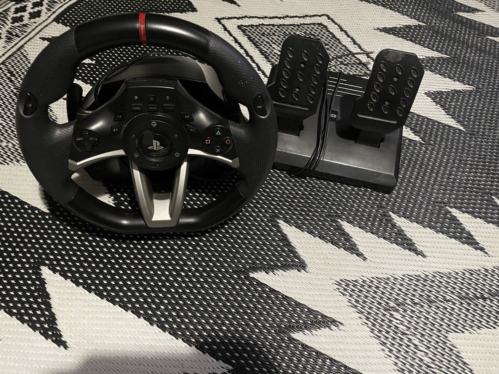 Simulador ps4 hori