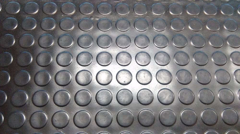 Wykładzina - Mata gumowa 3mm, 1400 szer. MOLET, podkład gumowy dywanik