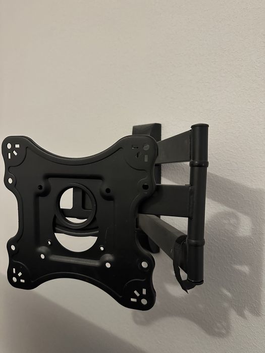 Кріплення для телевізора