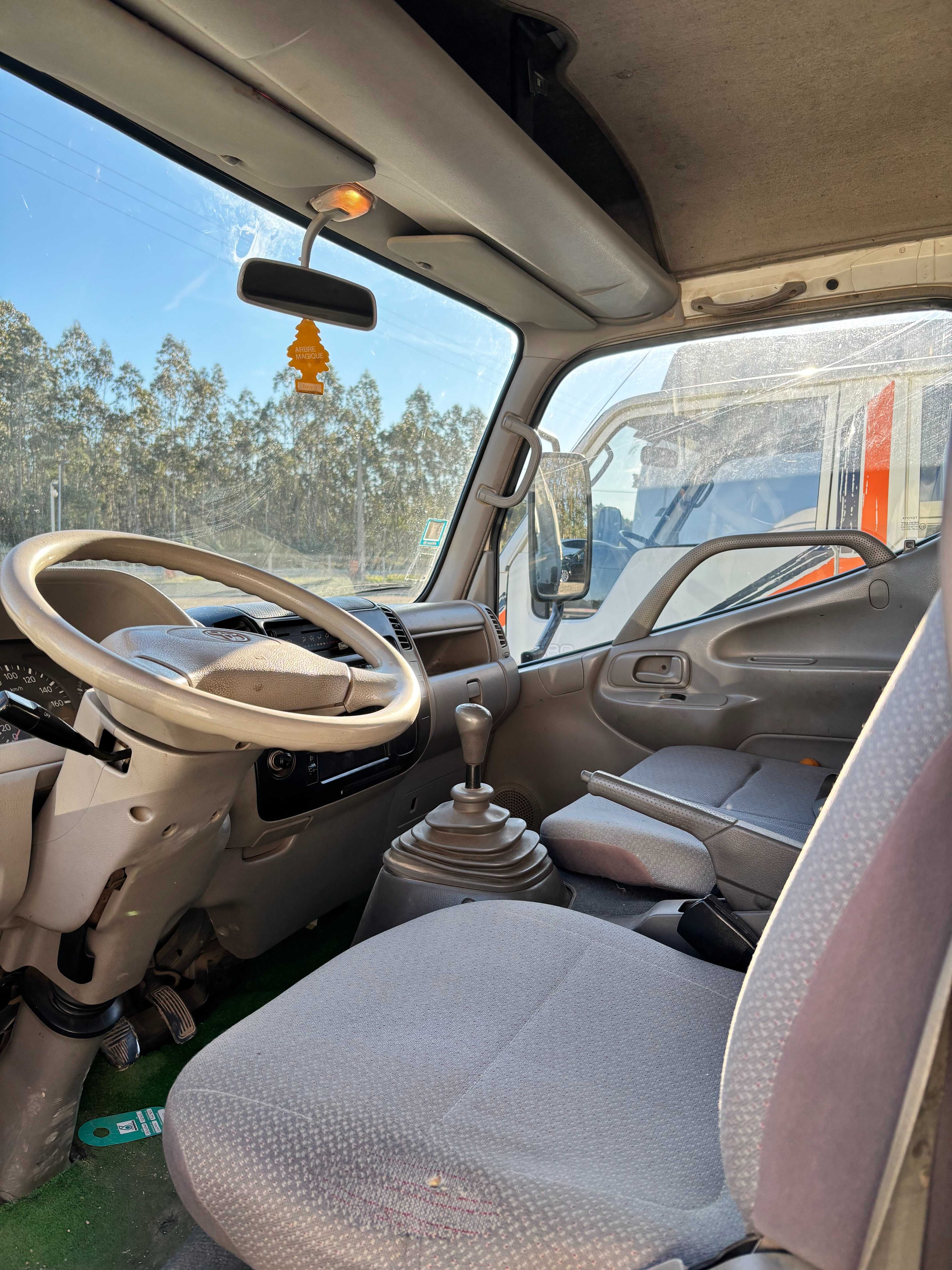 TOYOTA DYNA 250, 2002 gasóleo