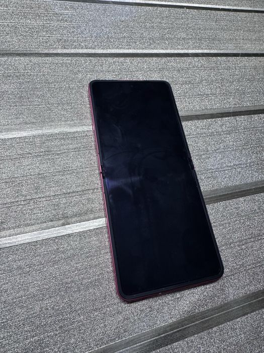 Samsung Z Flip 7 256gb