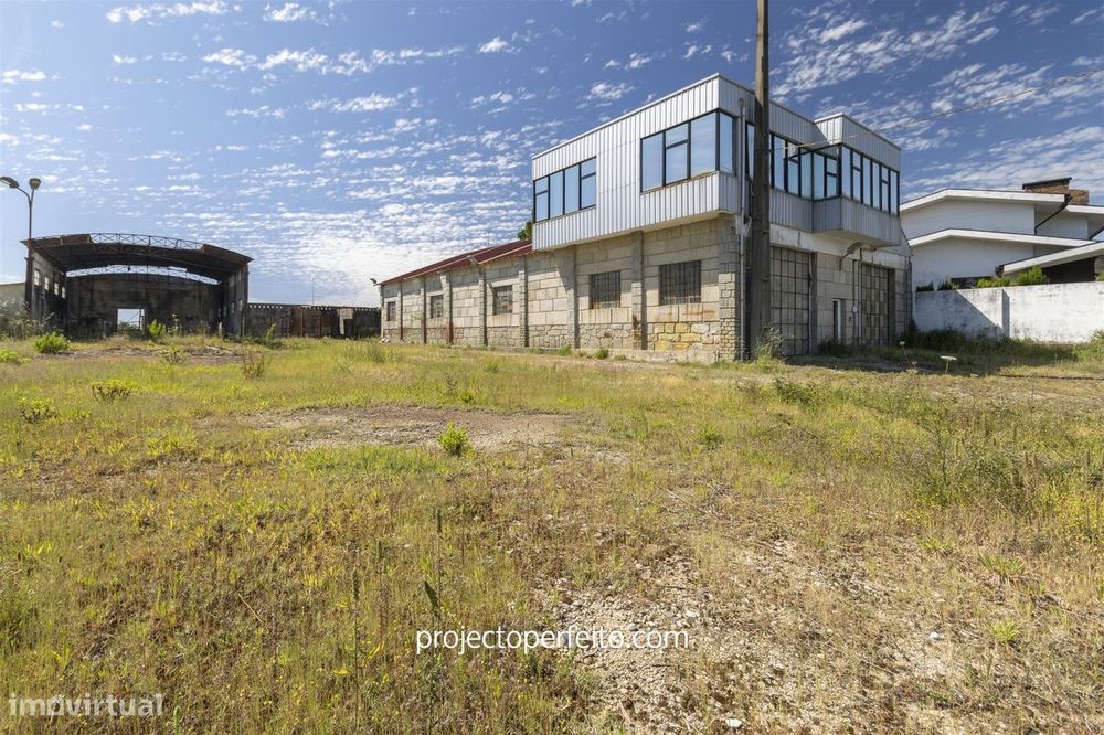 Armazém  Venda em São Miguel do Souto e Mosteirô,Santa Maria da Feira