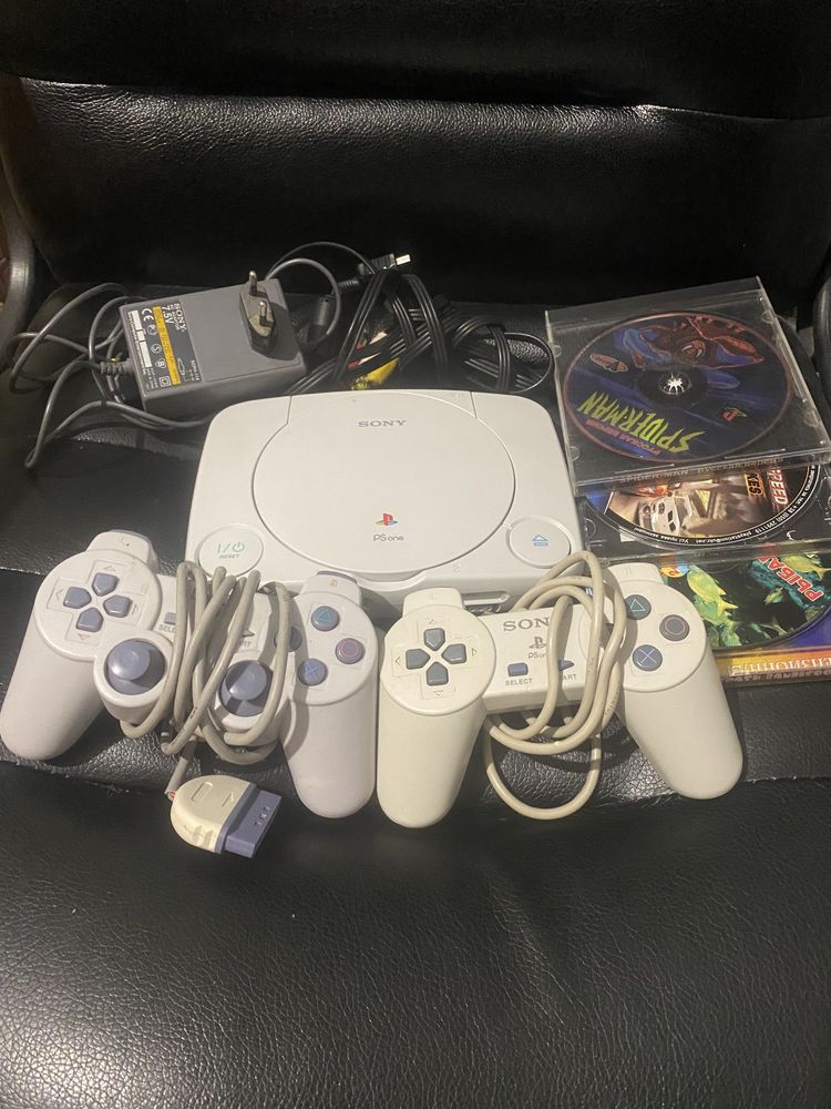 Sony playstation 1 slim