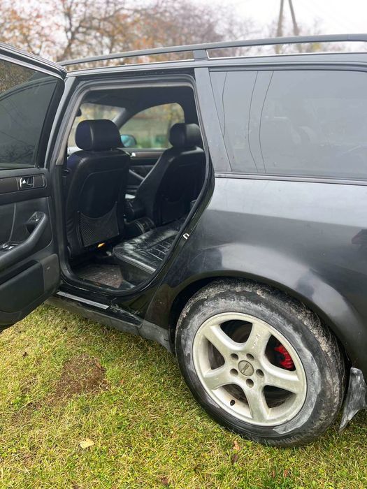 AUDI A6C5 2001
A6
2001